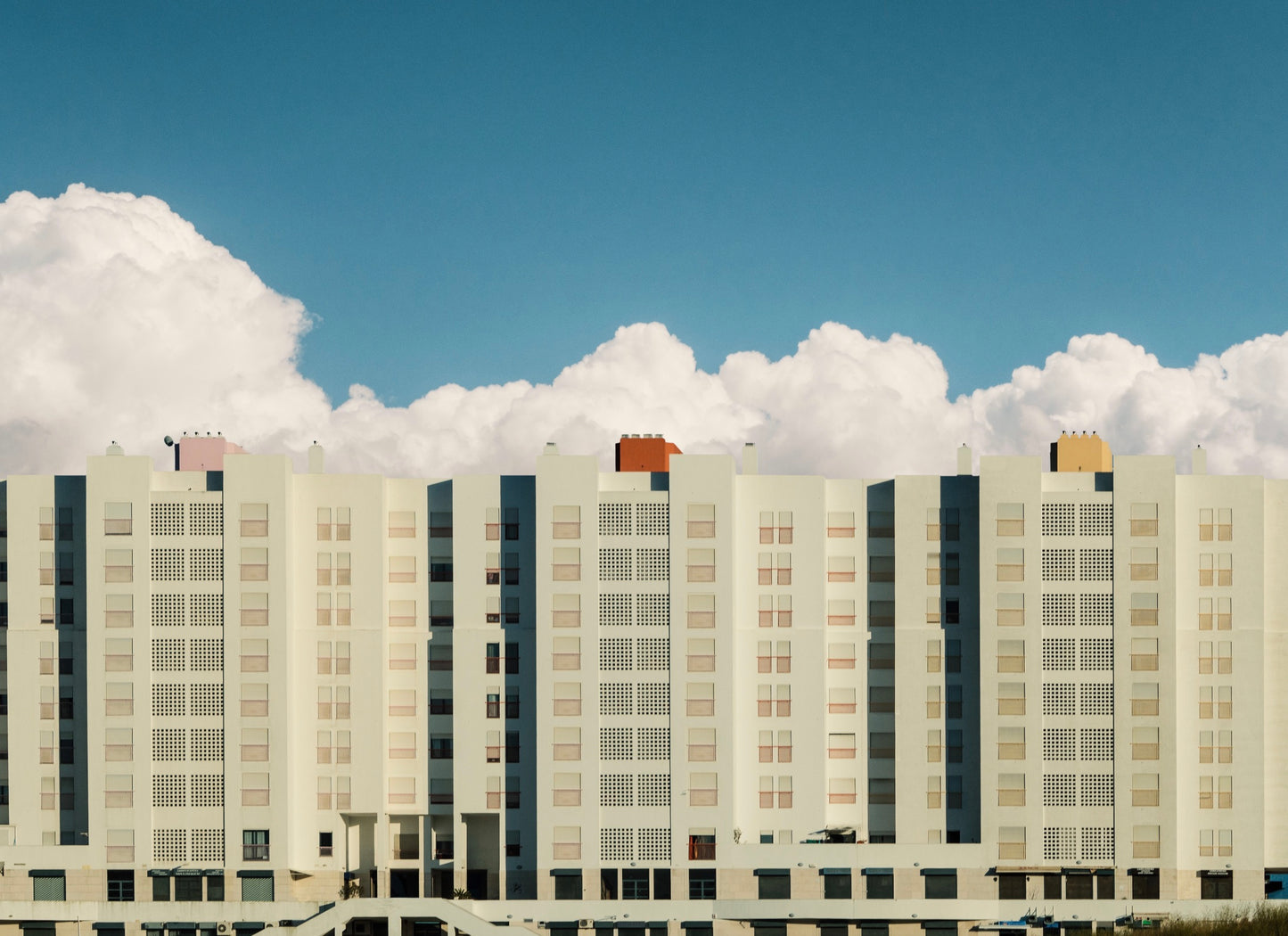 Highrise serenity 1/3
